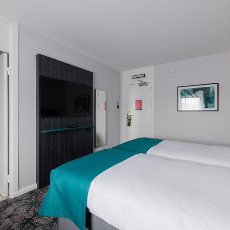 Normandy Hotel Renfrew Exterior photo